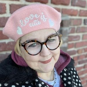 Meet your Posher, Brenda